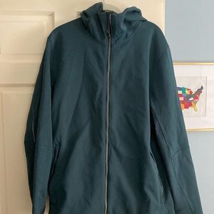 Lululemon men’s green shell jacket, size XL